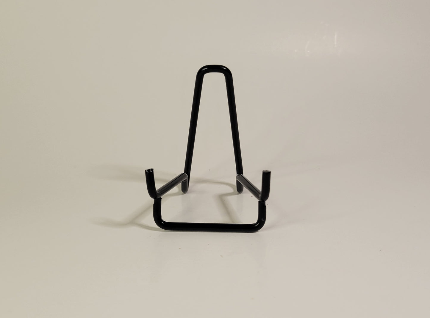 2.3" Black Metal Stand